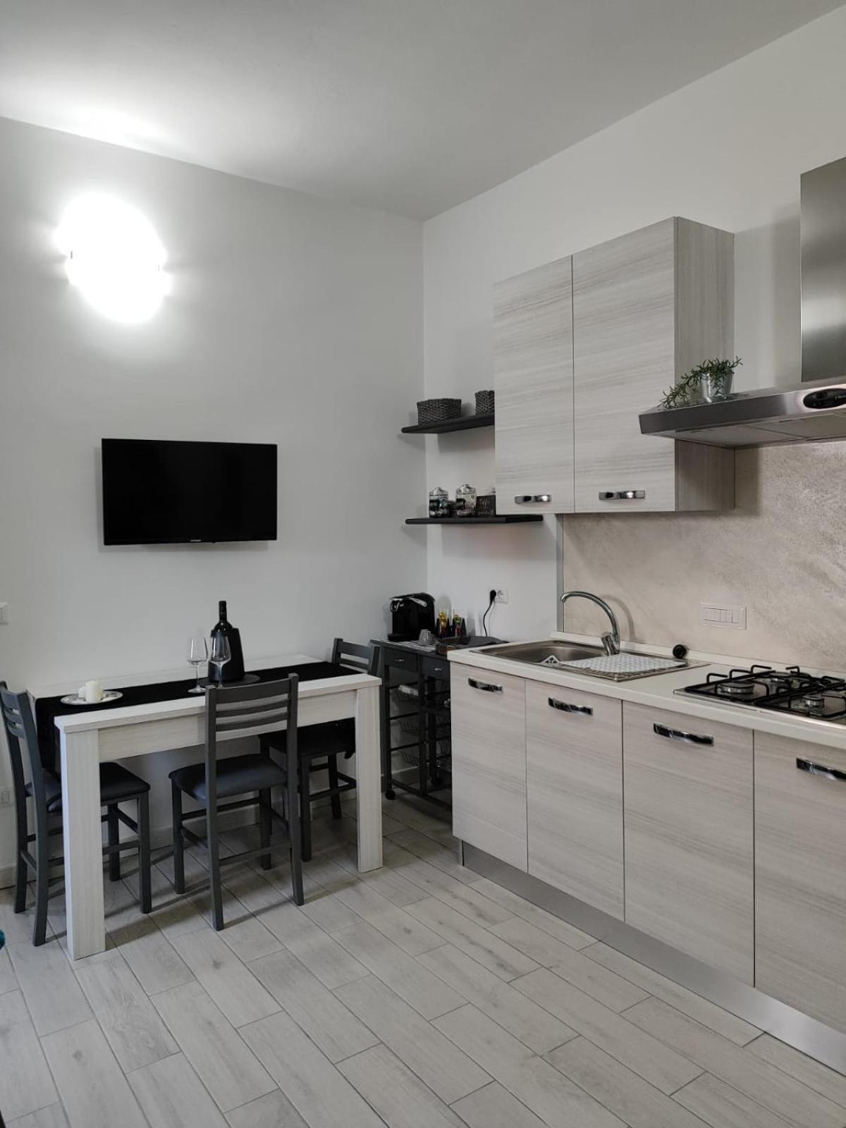 Casa Vacanze Con Giardino I Girasoli - Cin It 09006 - 9 C 2000 R4042- Sorso Zewnętrze zdjęcie