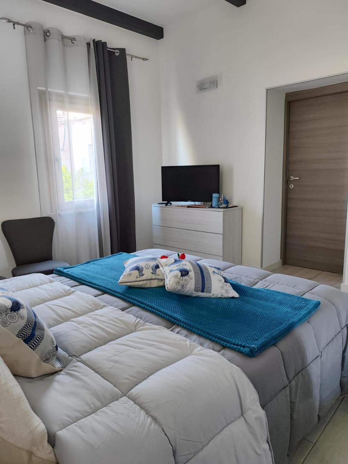 Casa Vacanze Con Giardino I Girasoli - Cin It 09006 - 9 C 2000 R4042- Sorso Zewnętrze zdjęcie