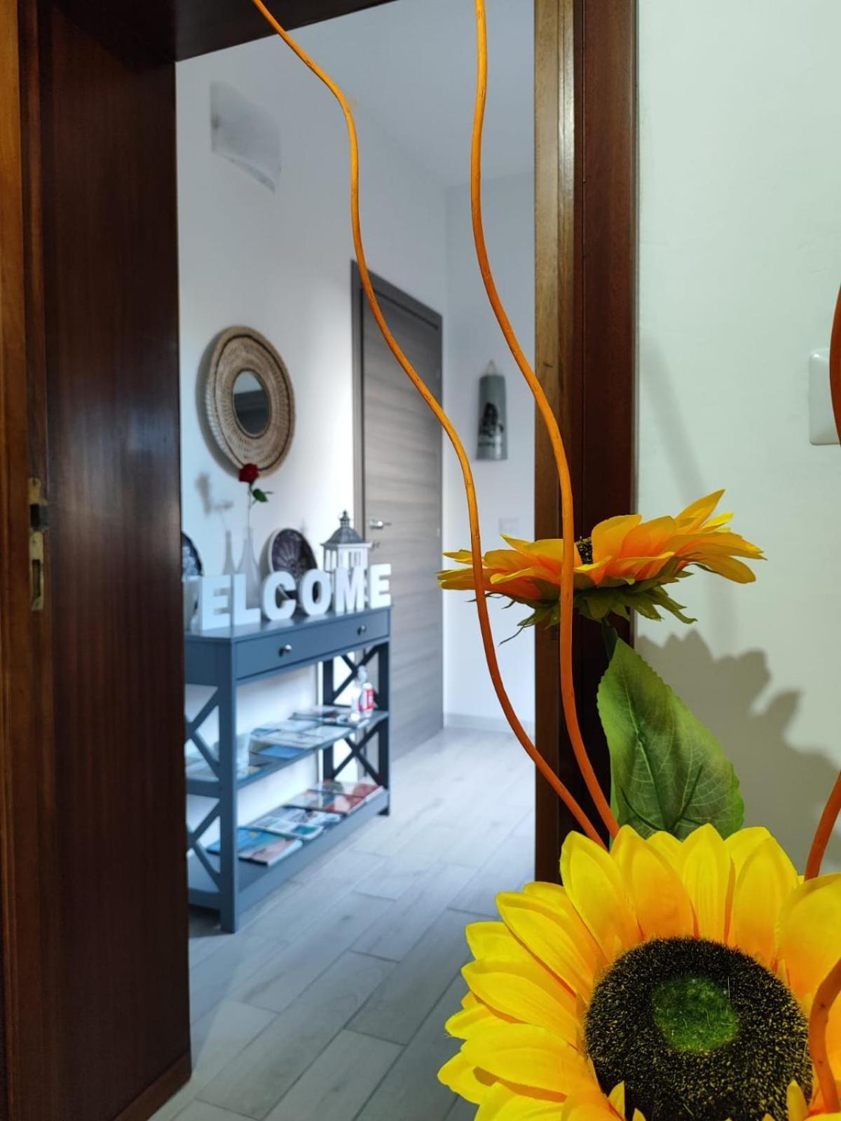 Casa Vacanze Con Giardino I Girasoli - Cin It 09006 - 9 C 2000 R4042- Sorso Zewnętrze zdjęcie
